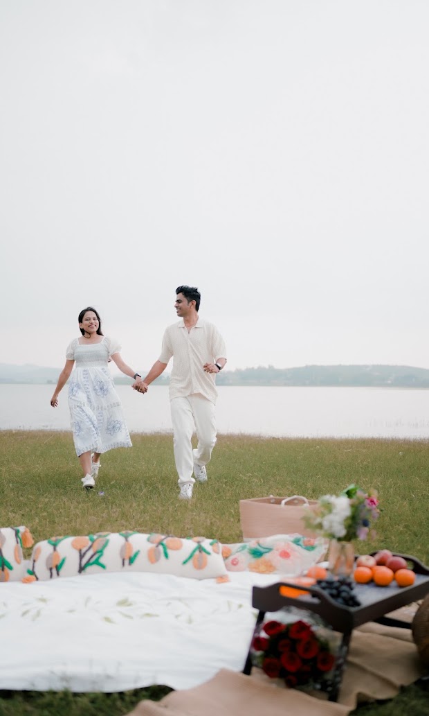 Aria & Devin — A Tuscan Vow